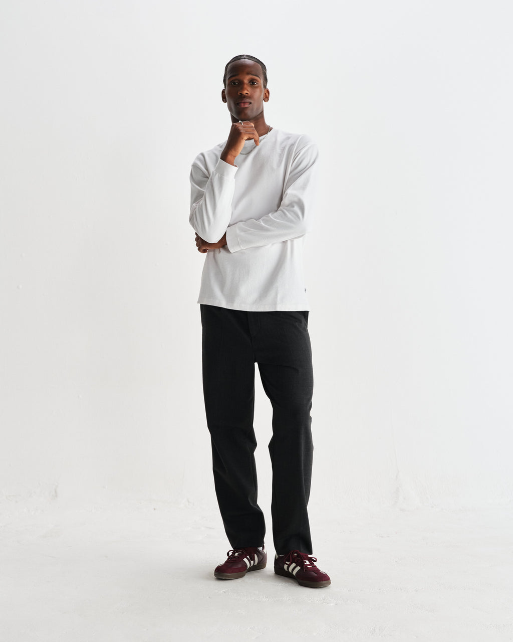 Hayden - White Textured Organic Cotton Long Sleeve T-Shirt