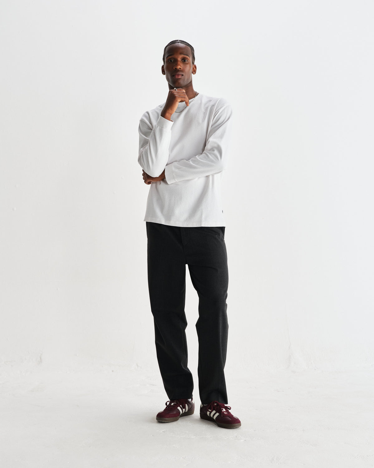 Hayden - White Textured Organic Cotton Long Sleeve T-Shirt