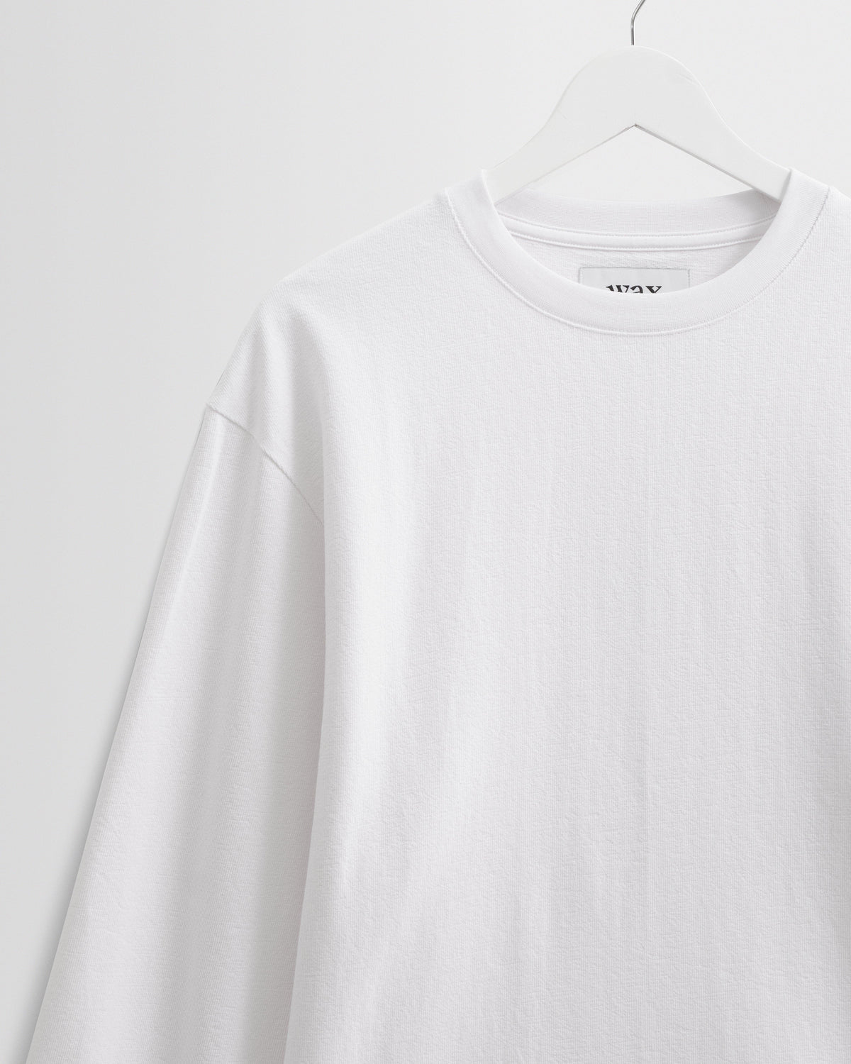 Hayden - White Textured Organic Cotton Long Sleeve T-Shirt
