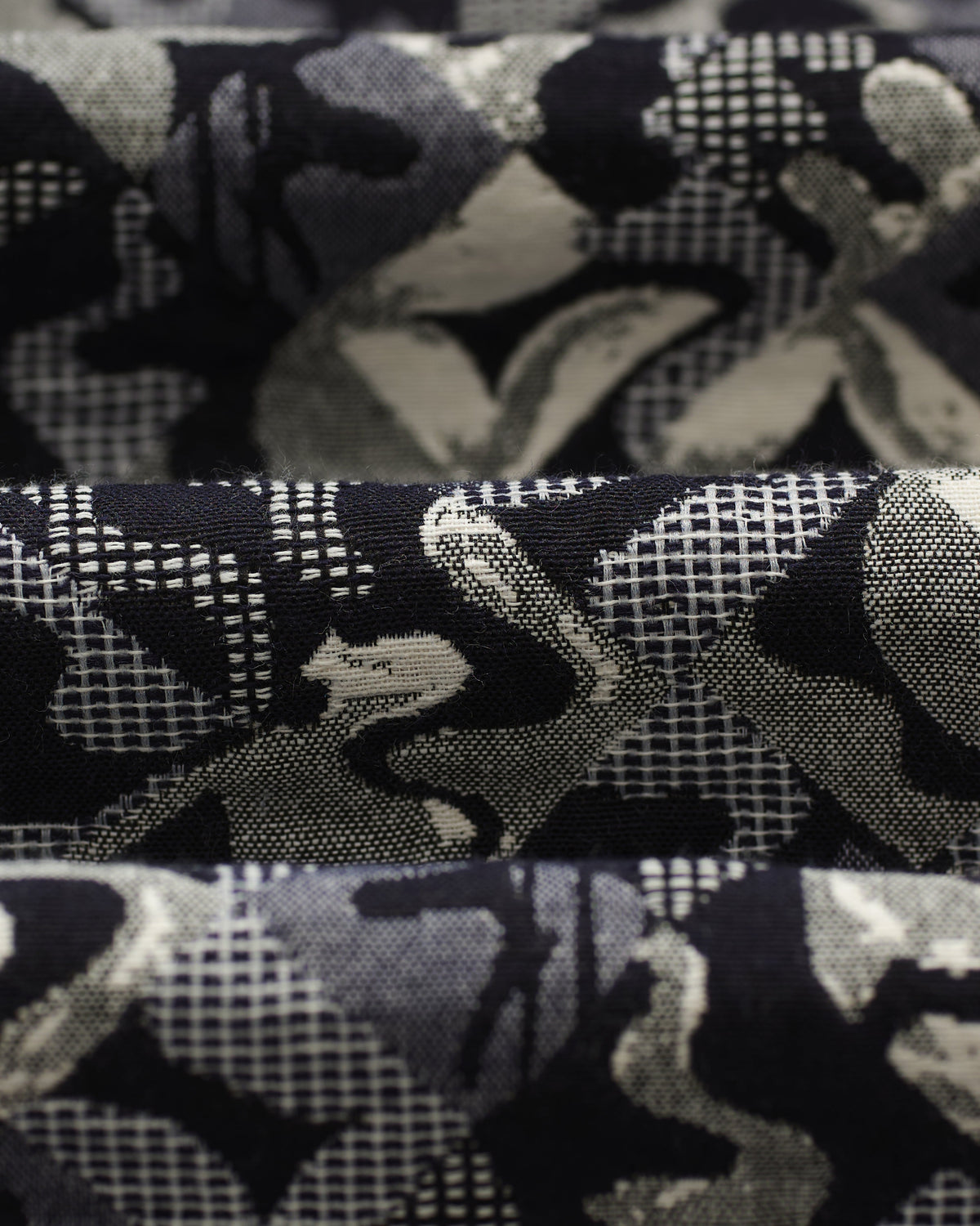 Iggy - Navy And Ecru Tile Jacquard Jacket