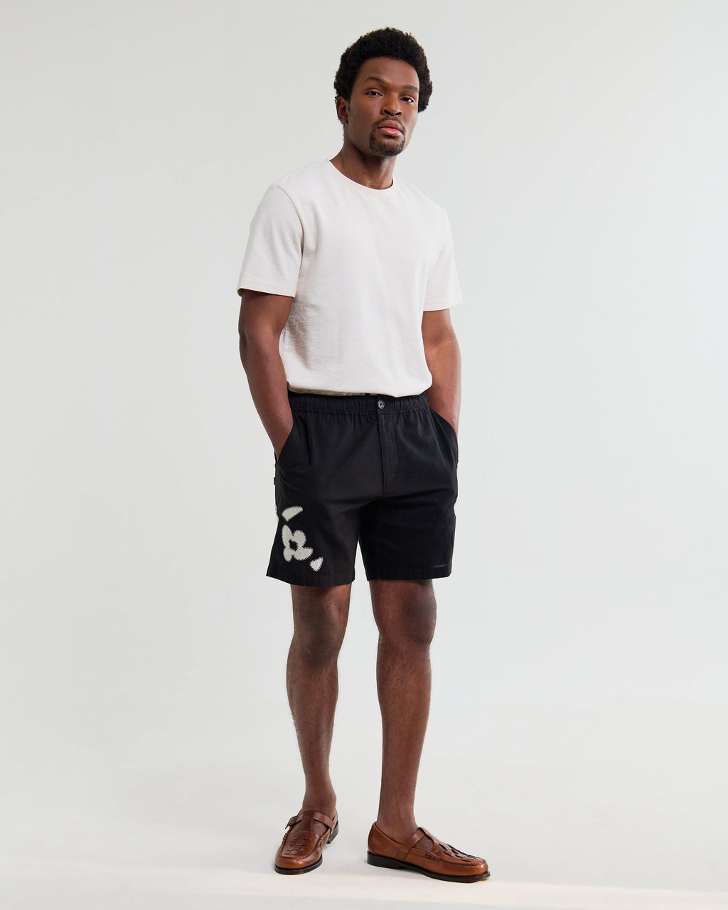 Kurt - Black And Beige Abstract Applique Shorts