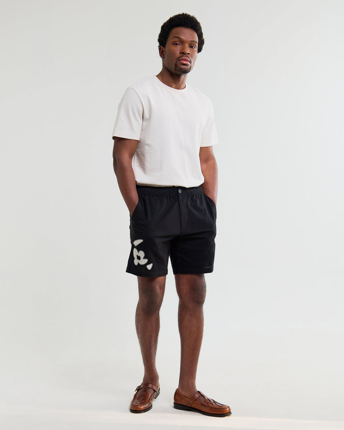 Kurt - Black And Beige Abstract Applique Shorts