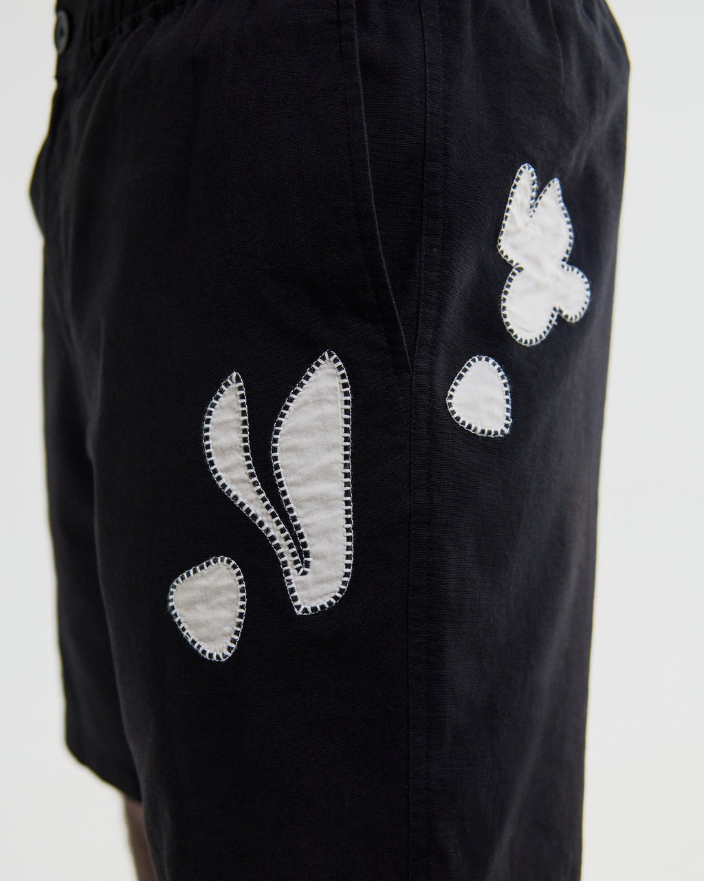 Kurt - Black And Beige Abstract Applique Shorts