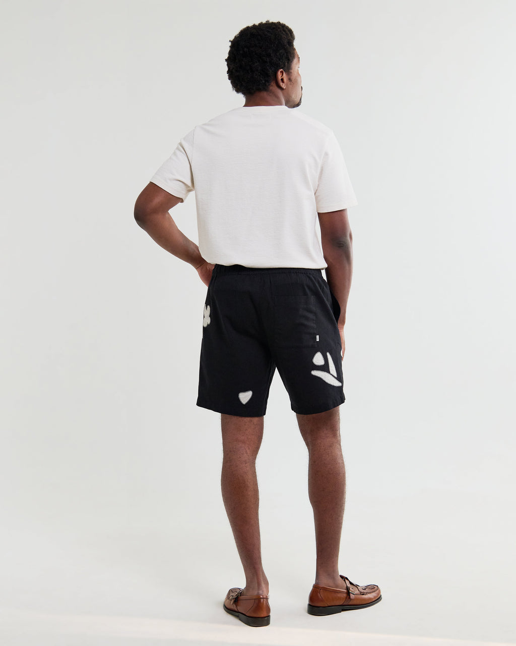 Kurt - Black And Beige Abstract Applique Shorts