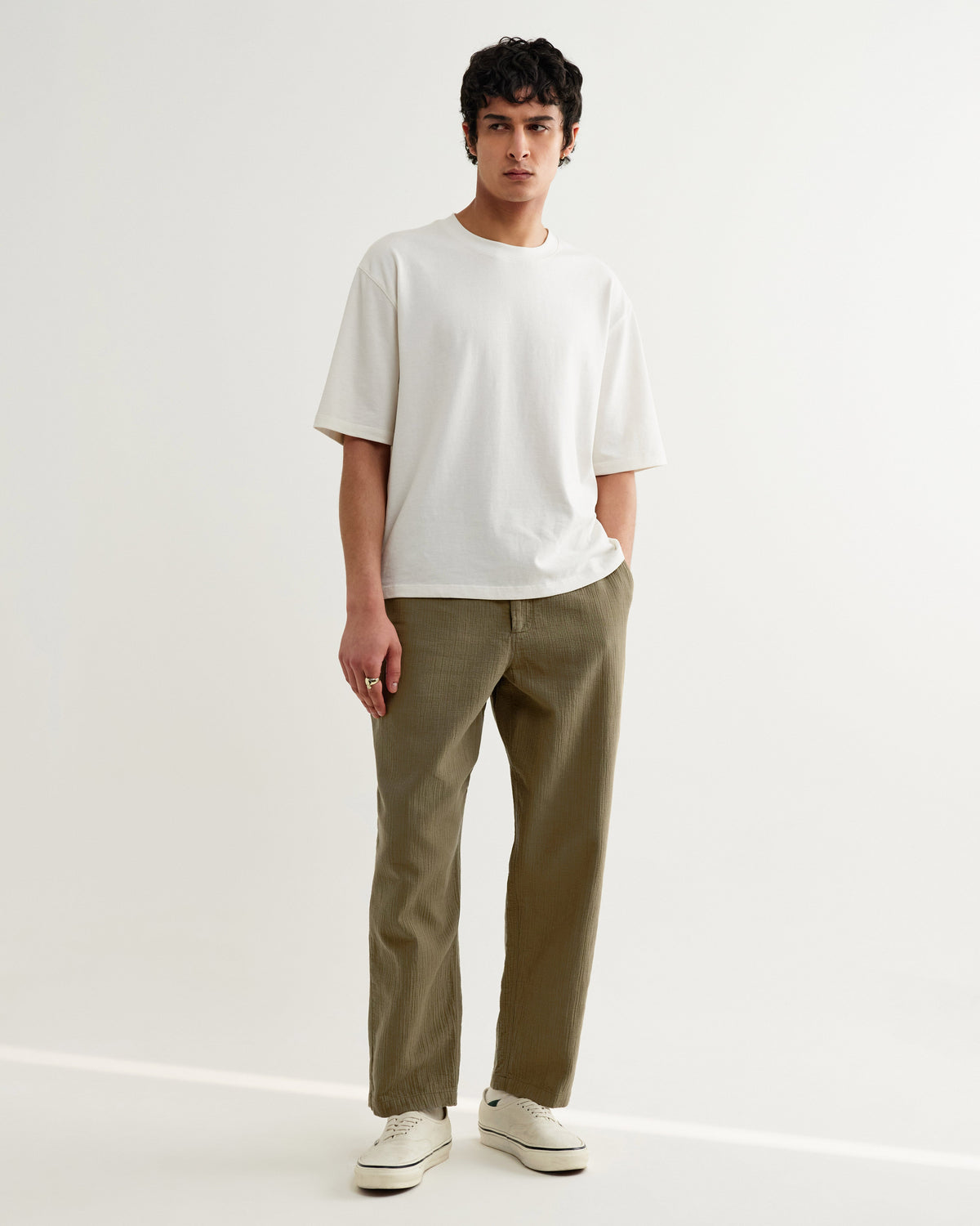Kurt - Khaki Crinkle Cotton-Linen Relaxed Fit Trousers