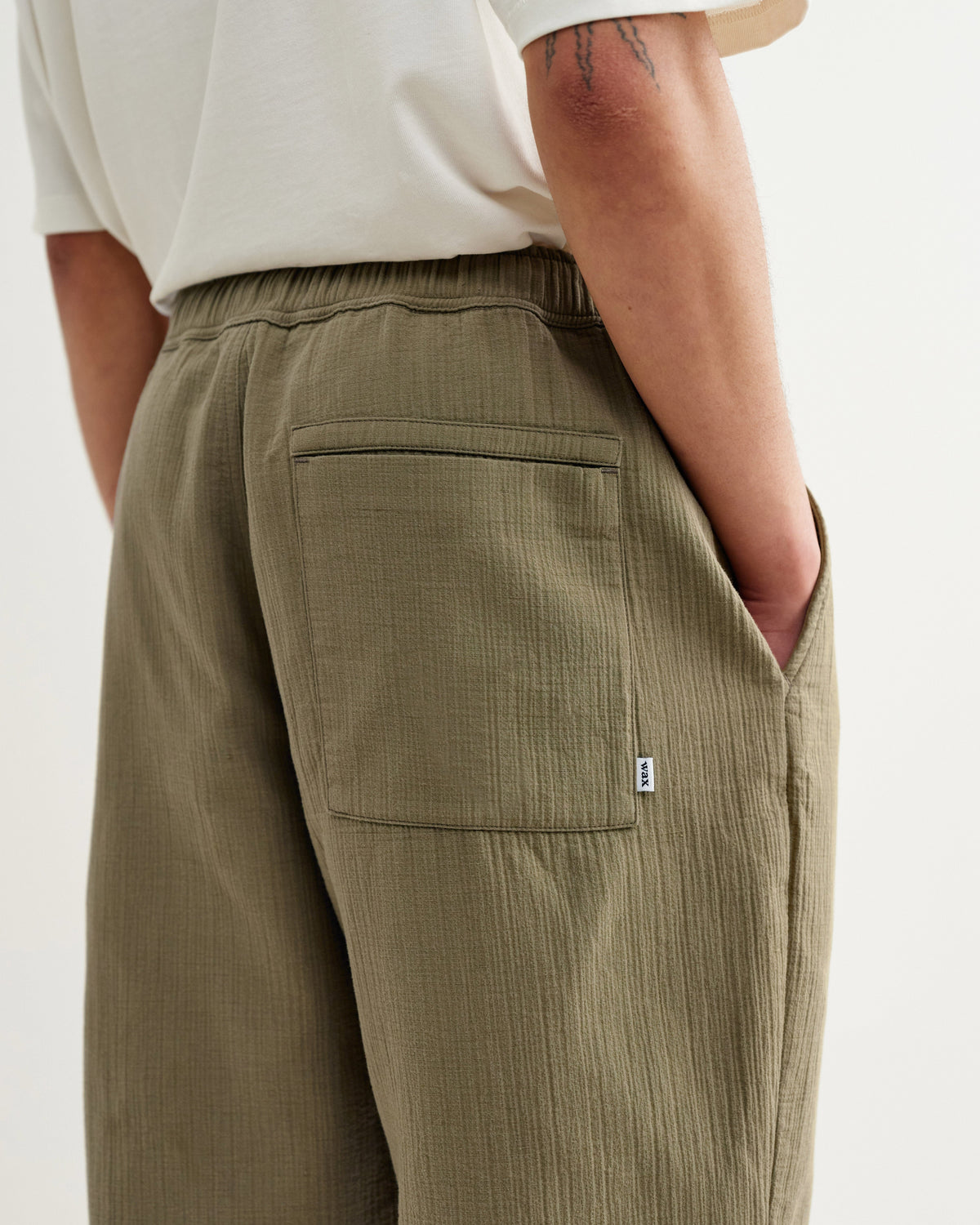 Kurt - Khaki Crinkle Cotton-Linen Relaxed Fit Trousers
