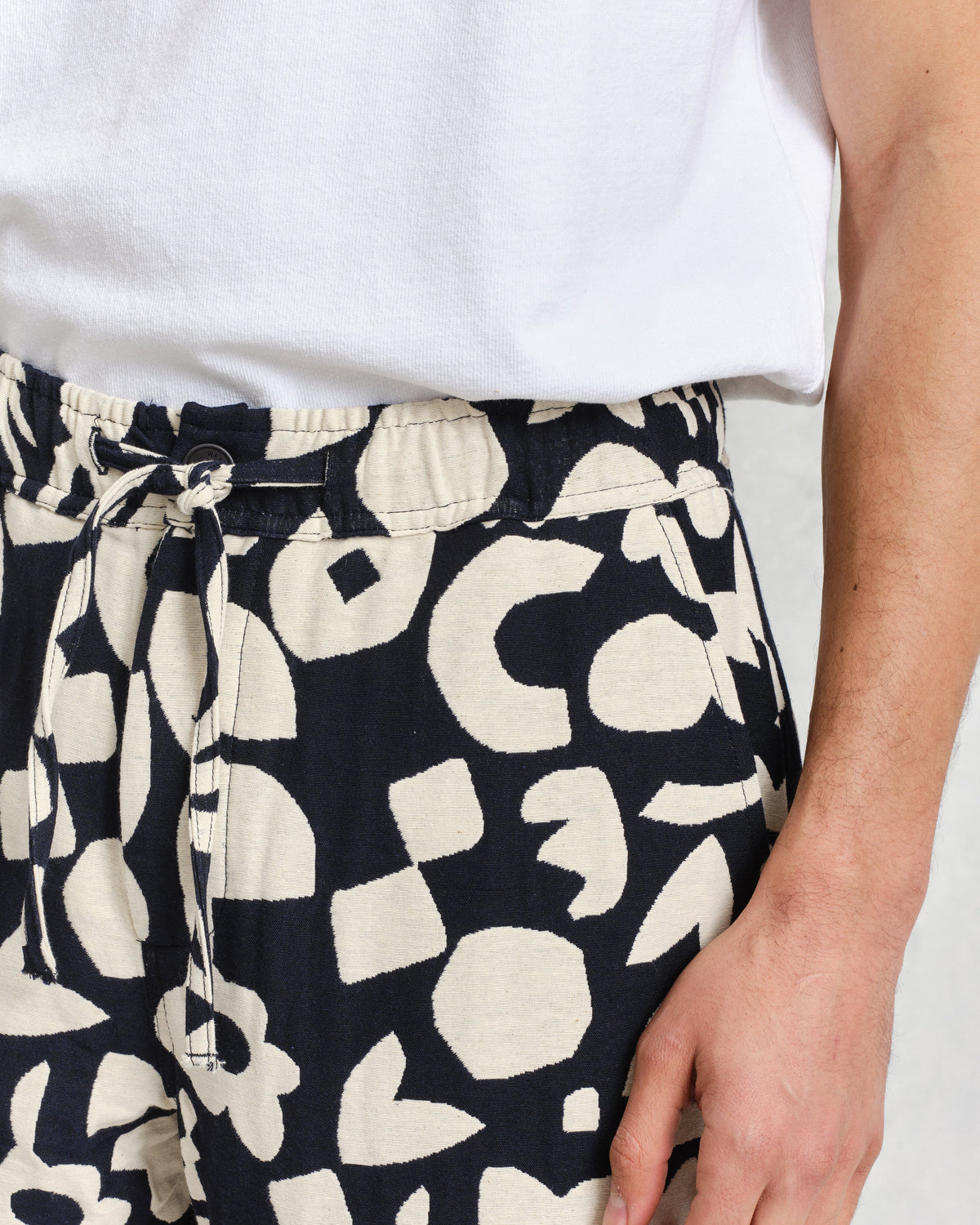 Kurt - Navy And Ecru Spin Jacquard Trousers