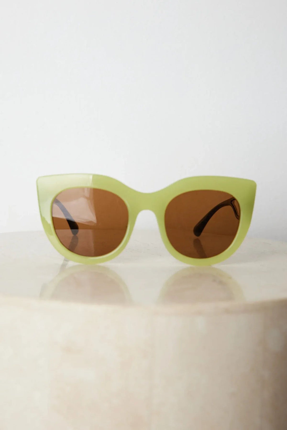 Vaughan Green Sunglasses | Women's Oversized Sunglasses