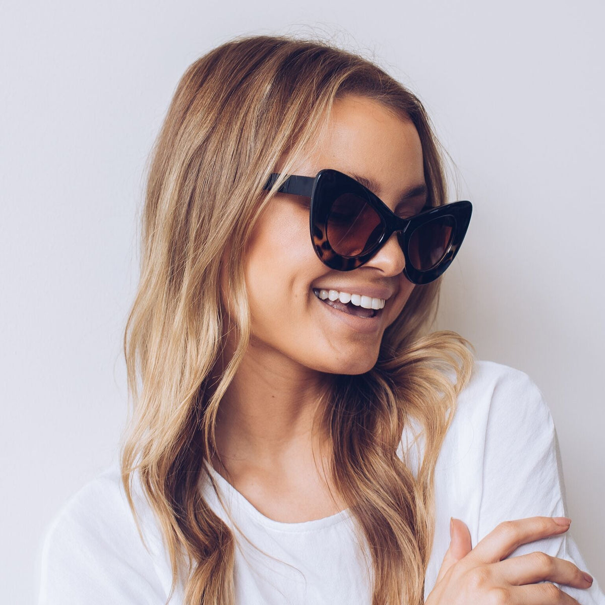 Berlin Tortoise Sunglasses | Women's Gradient Lens Sunglasses