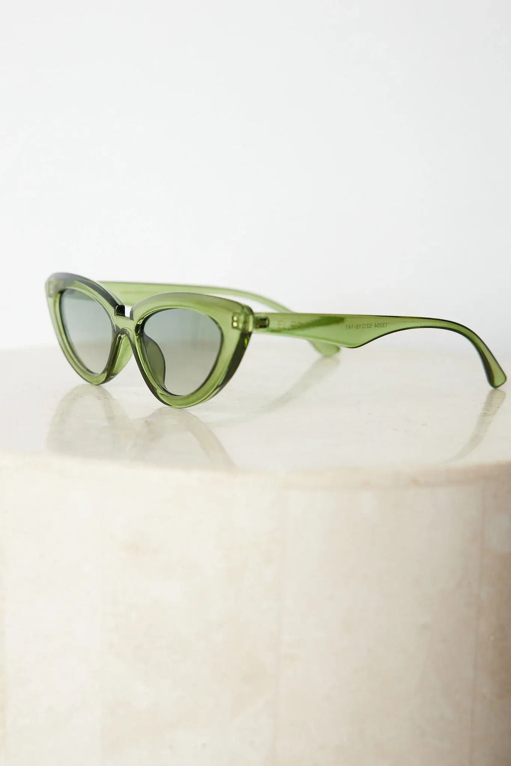 Finlay Green Sunglasses | Women's Coloured Frame Sunglasses