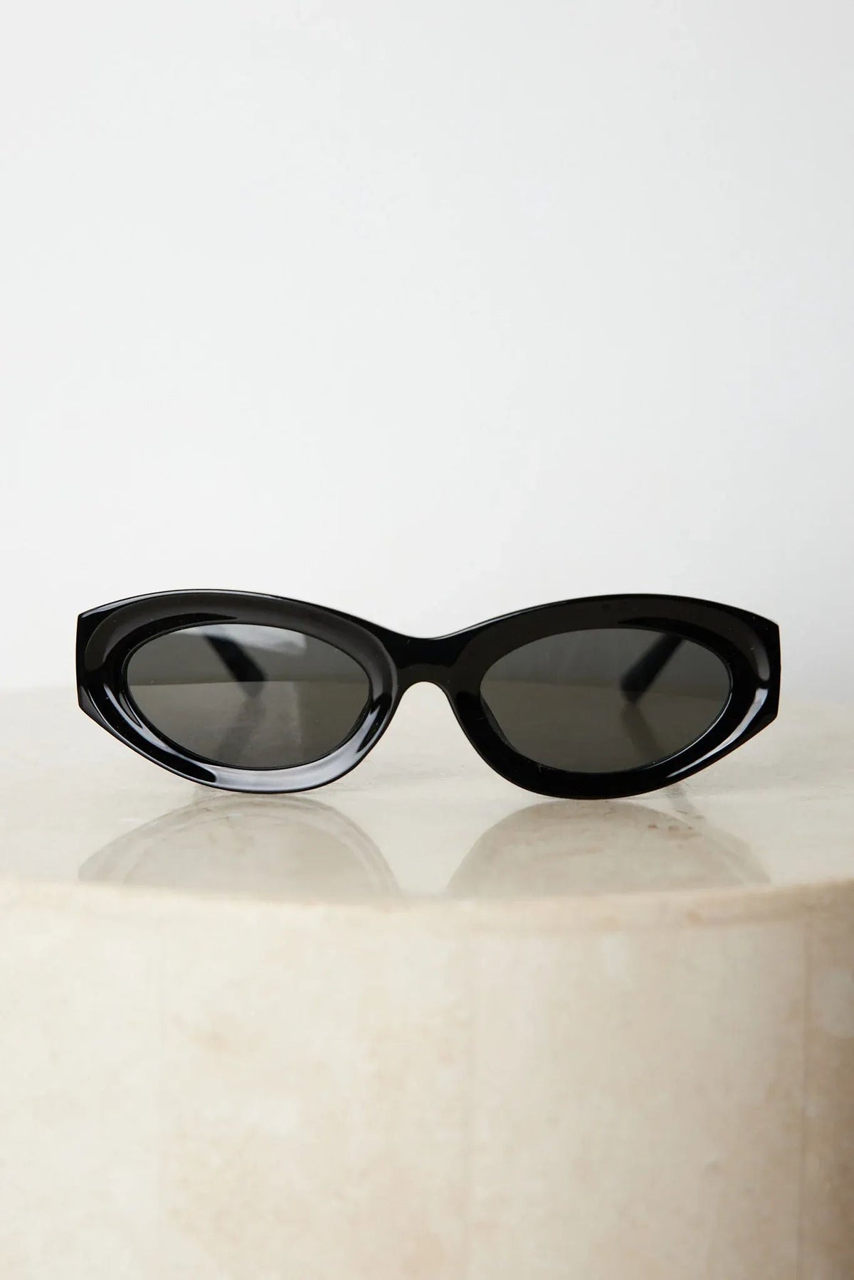 Arlo Black Sunglasses | Women's Oversized Sunglasses