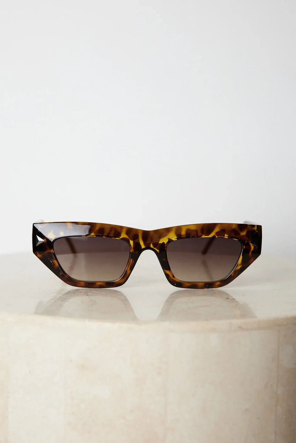 Millie Dark Tortoise Sunglasses | Women's Round Tortoiseshell Sunglasses