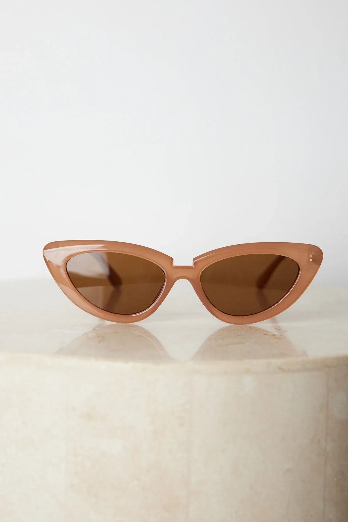 Finlay Tan Sunglasses | Women's Neutral Frame Sunglasses