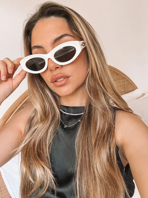Arlo Beige Sunglasses | Women's Oversized Sunglasses