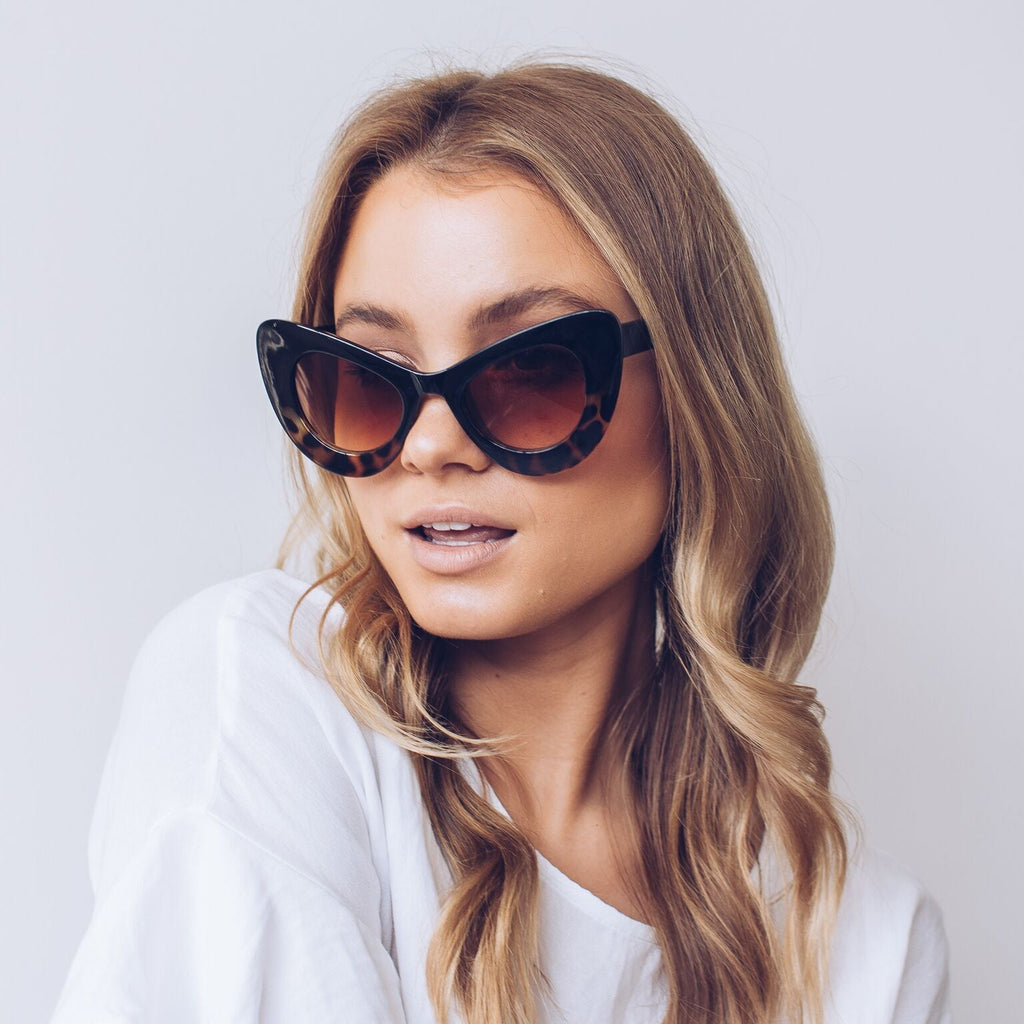 Berlin Tortoise Sunglasses | Women's Gradient Lens Sunglasses