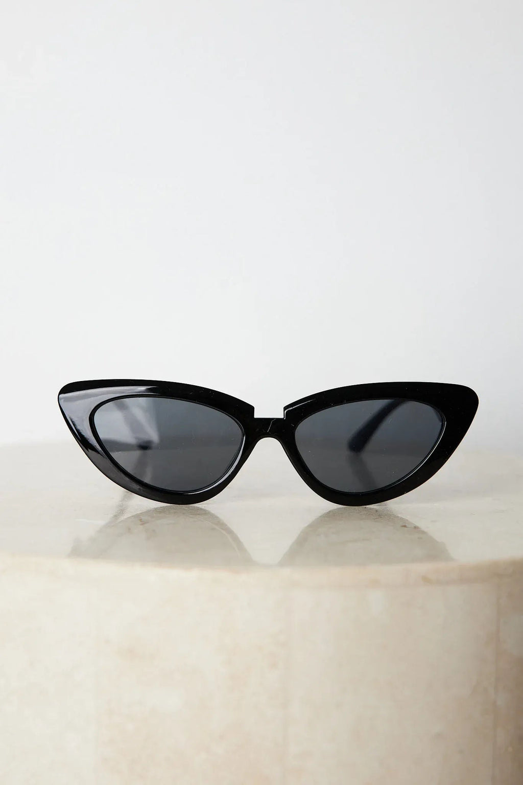 Finlay Black Sunglasses | Women's Classic Black Sunglasses