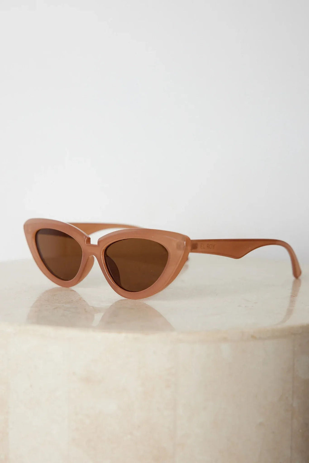 Finlay Tan Sunglasses | Women's Neutral Frame Sunglasses