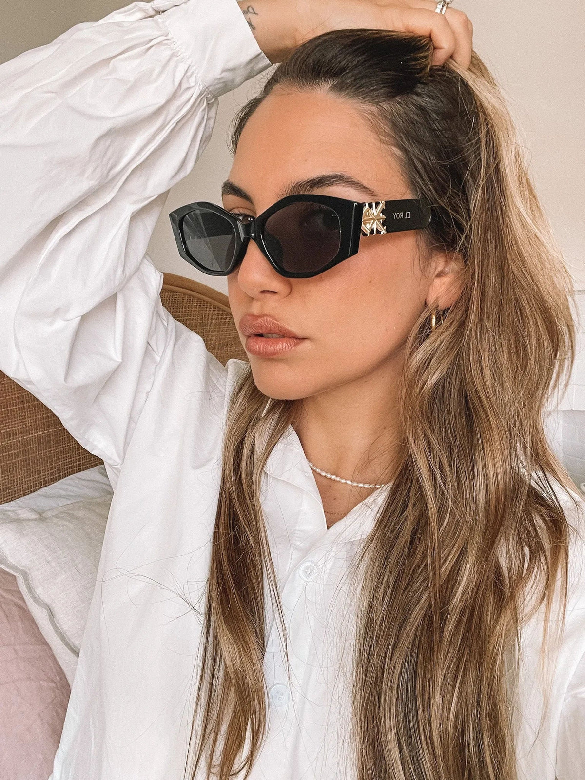 Iris Black Sunglasses | Women's Classic Black Sunglasses
