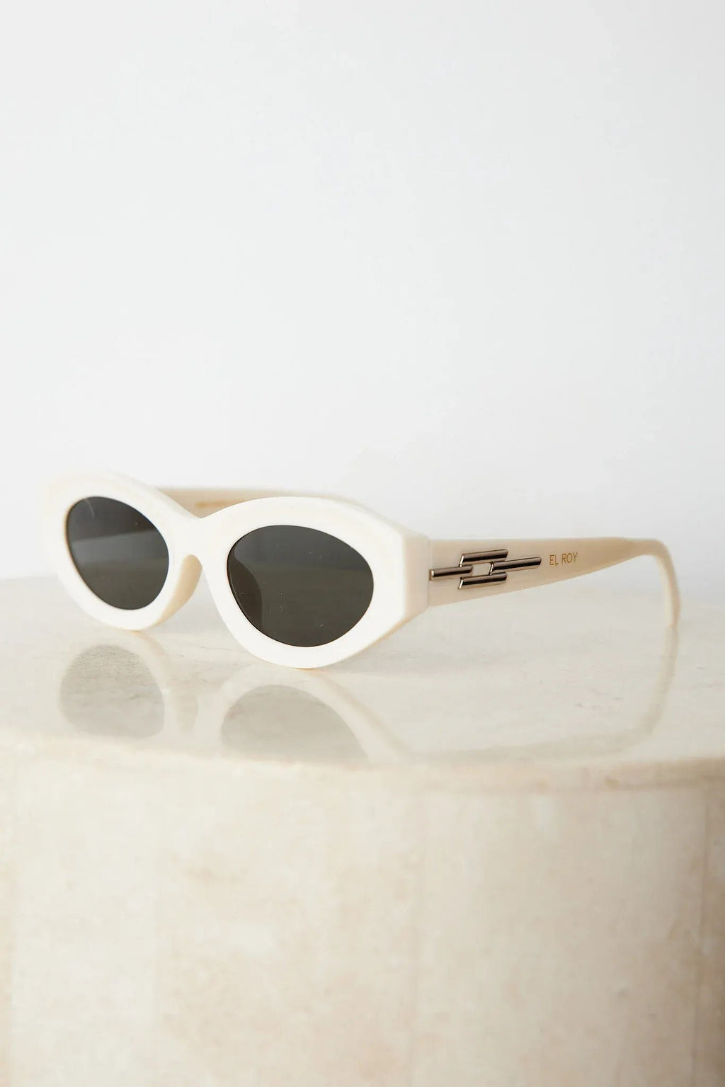 Arlo Beige Sunglasses | Women's Oversized Sunglasses