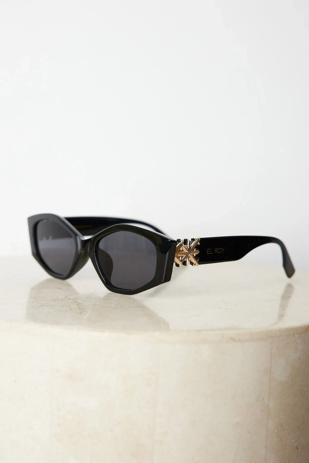 Iris Black Sunglasses | Women's Classic Black Sunglasses