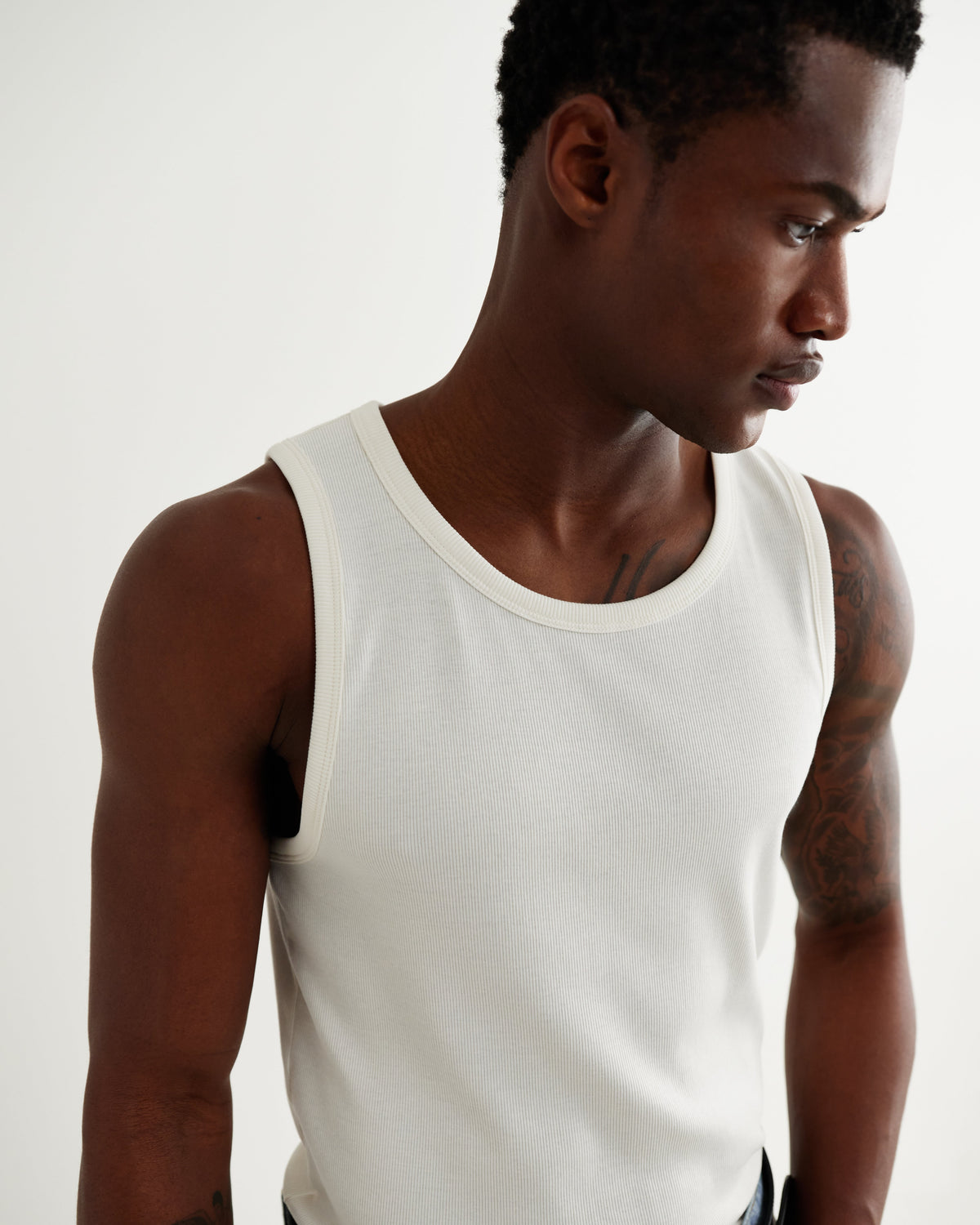 Montague - White Ribbed Organic Cotton Vest