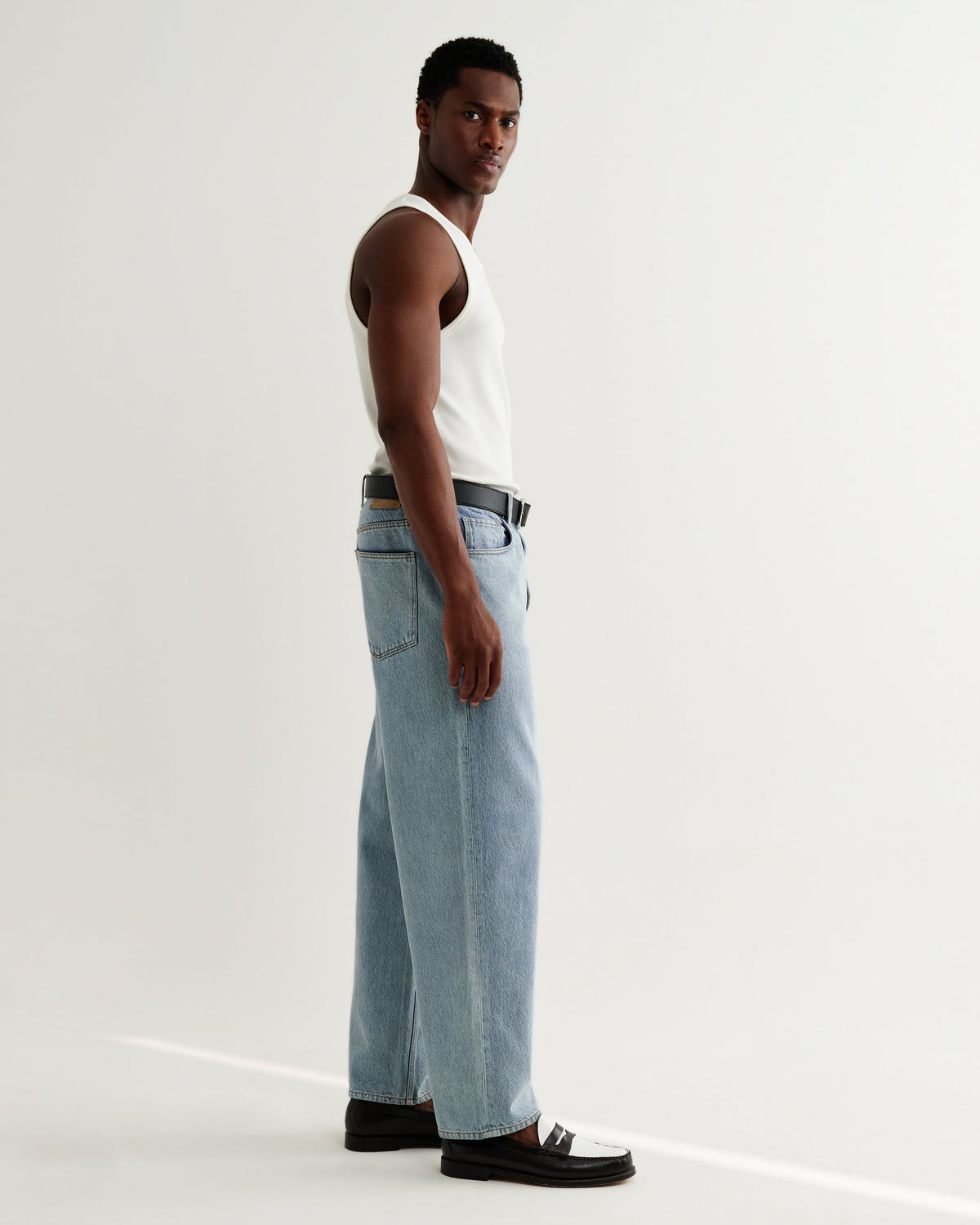 Montague - White Ribbed Organic Cotton Vest