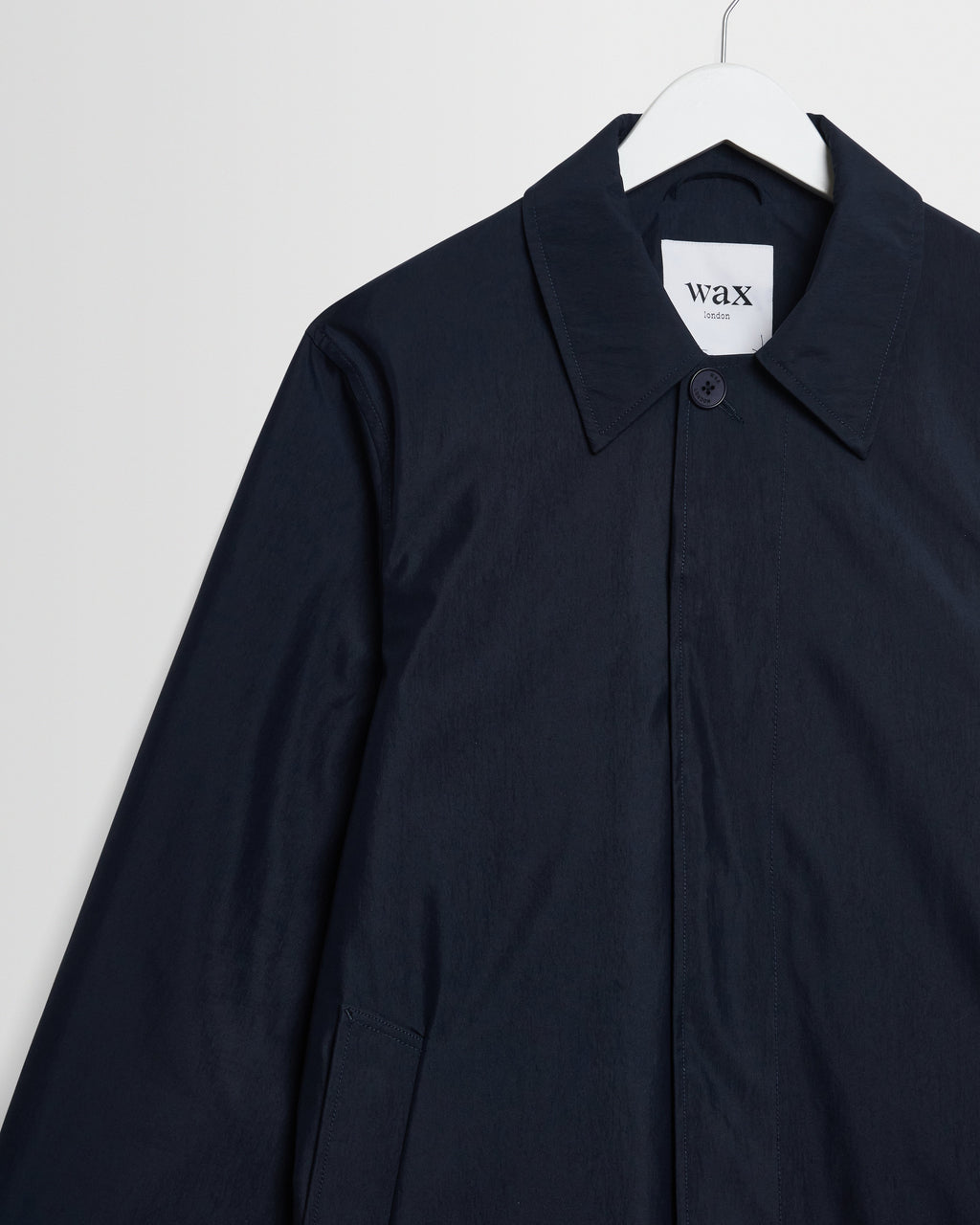 Navarino - Dark Navy Water Repellent Twill Mac