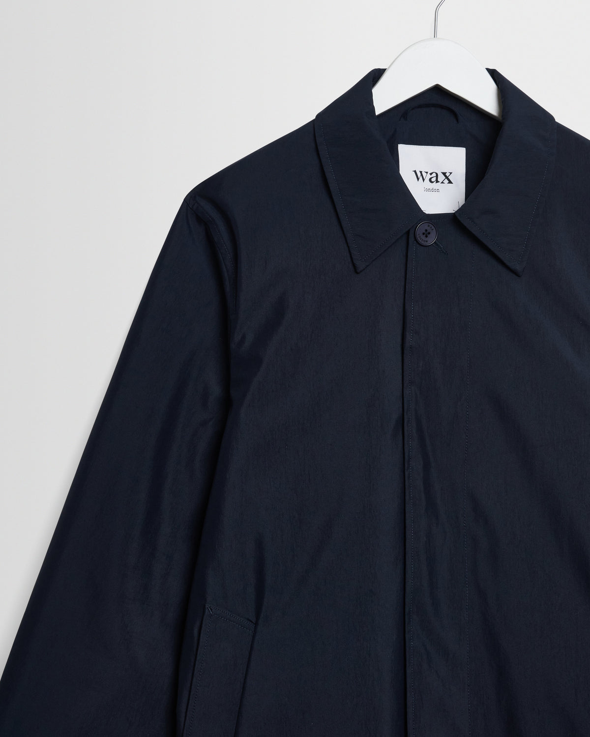 Navarino - Dark Navy Water Repellent Twill Mac