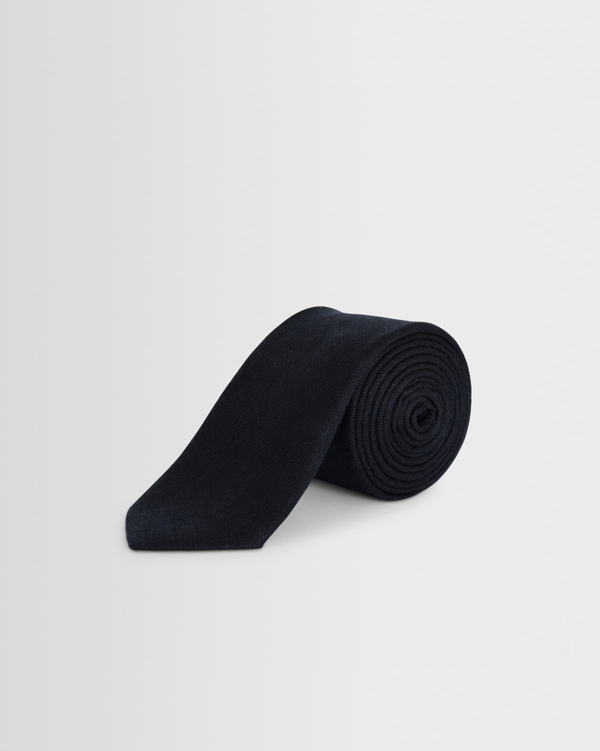 Pavillion - Navy Linen Tie