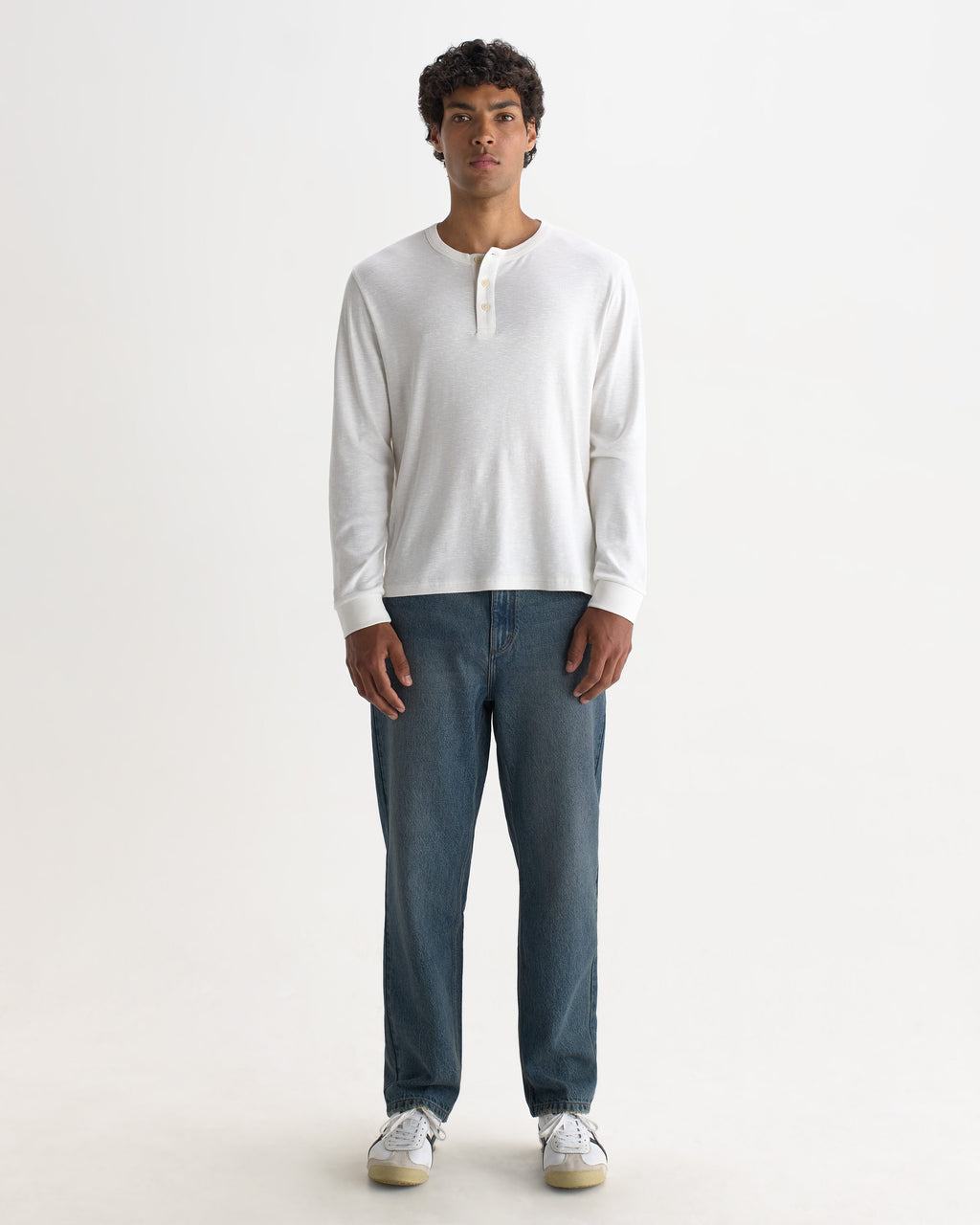 Russell - Mid Blue Faded Vintage Straight Fit Denim Jeans