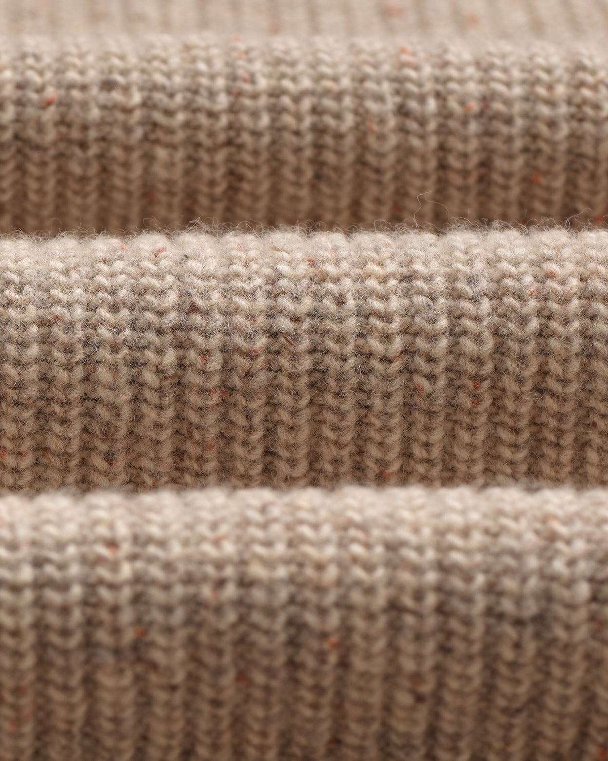 Wilde - Natural Donegal Wool Crewneck