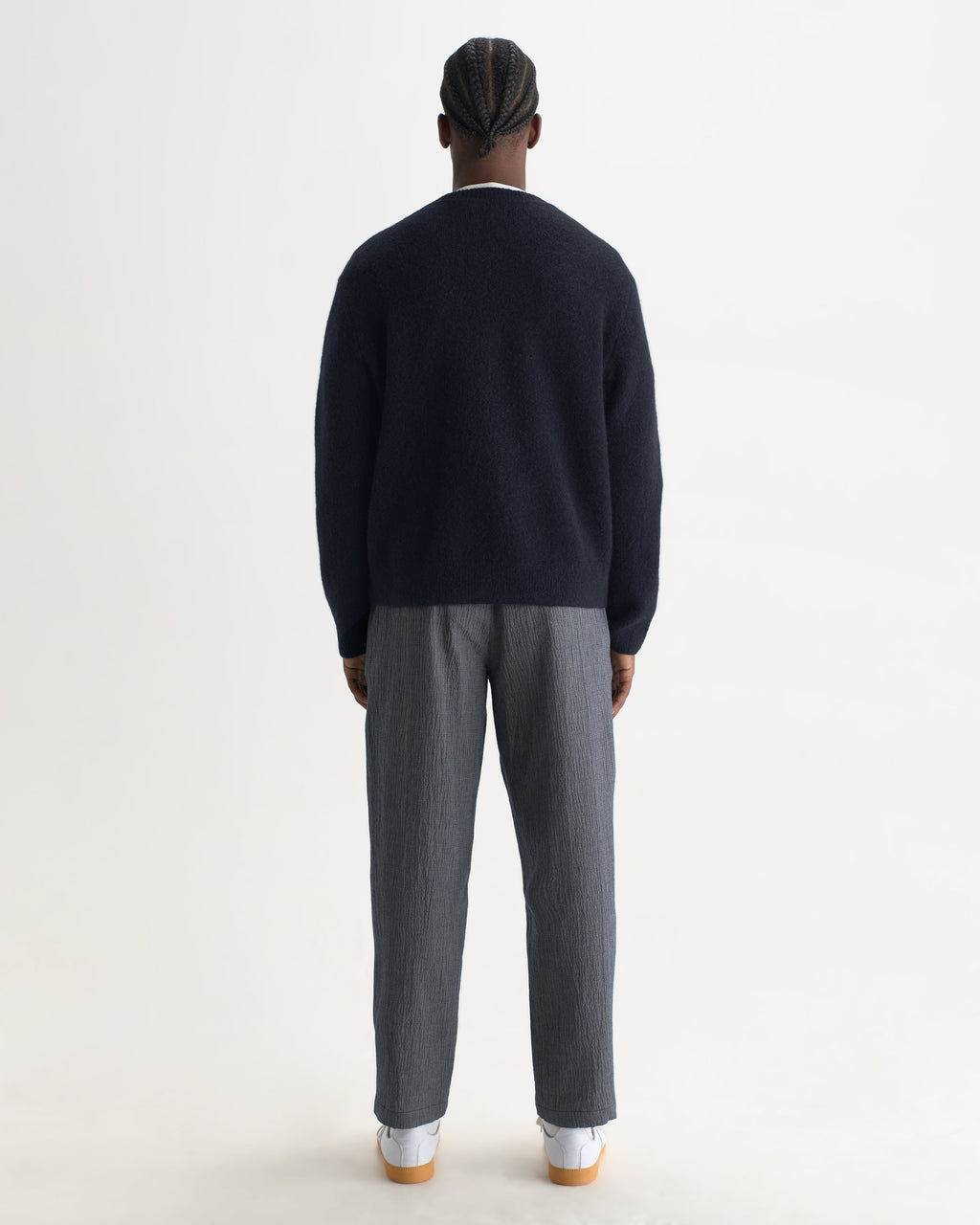 Wilde - Navy Fluffy Wool Crewneck