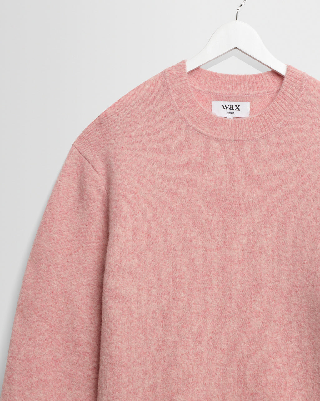 Wilde - Pale Pink Fluffy Wool Crewneck
