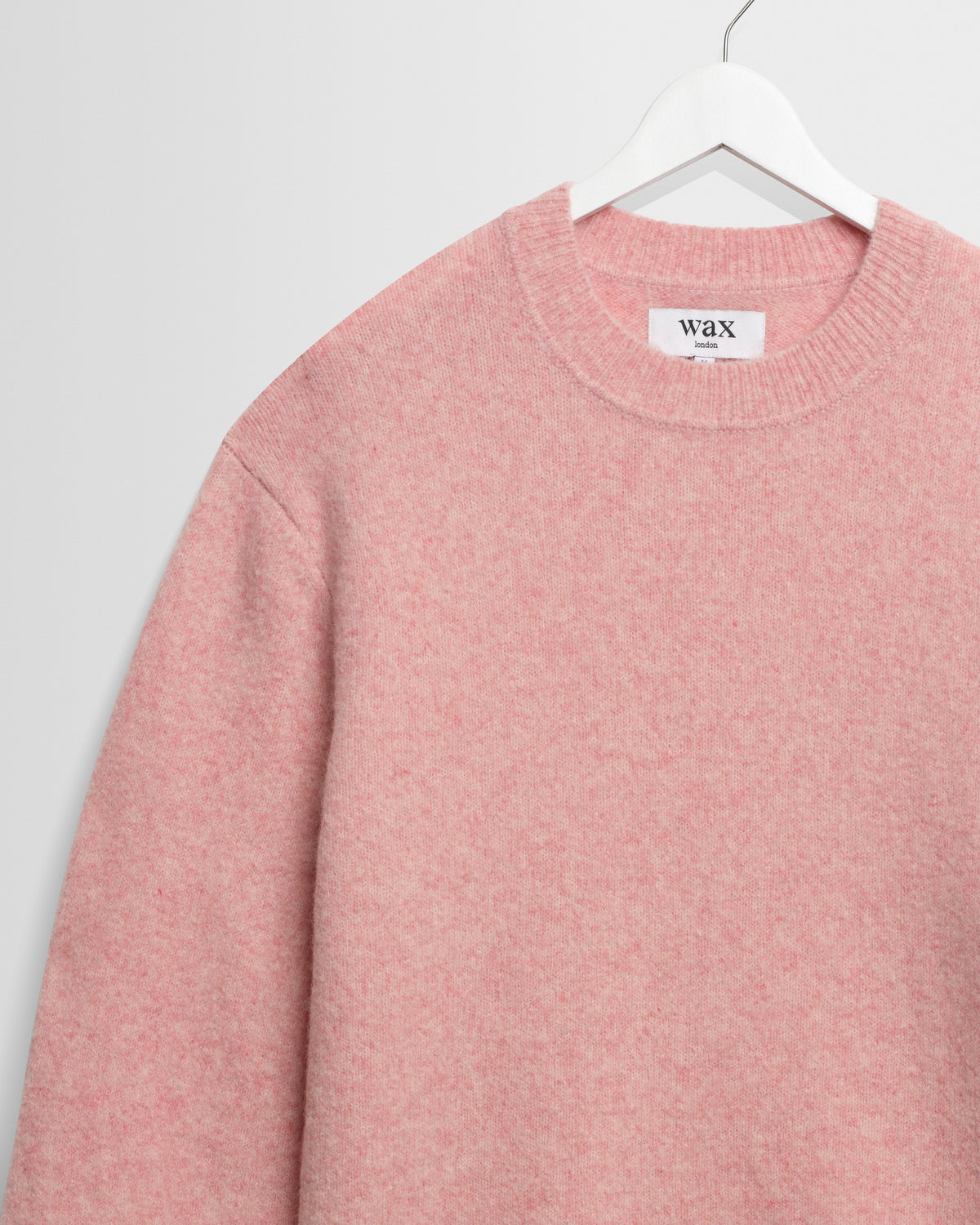Wilde - Pale Pink Fluffy Wool Crewneck